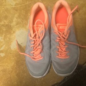 Peach and gray nike sneakers
